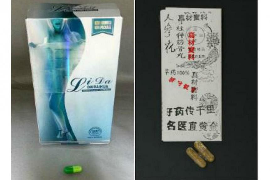 The Health Sciences Authority (HSA) has issued an alert on two illegal health products - Li Da DaiDaiHua Weight Loss Capsule (left) and&nbsp;Du Zhong Jin Gu Wan. -- PHOTO: HEALTH SCIENCES AUTHORITY
