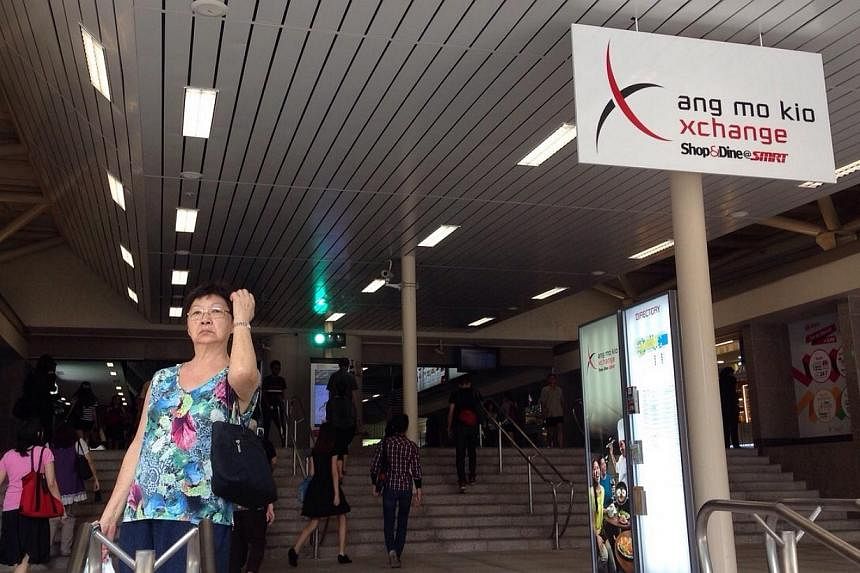 The revamped Ang Mo Kio MRT station on Nov 7, 2014. Changes include increased shops and an extended shelter. -- ST PHOTO: NEO XIAOBIN