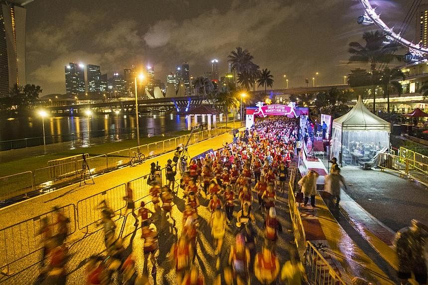 More than 8000 women were flagged off at the 21.1km category at this year's Great Eastern Women's Run.&nbsp;-- ST PHOTO: MARK TEO