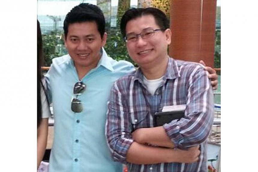 Pix of Vietamese tourist, from left, Mr Pham Van Thoai and Mr Gabriel Kang at Changi Airport before Mr Pham's departure, Nov 7, 2014.&nbsp;Singaporean Gabriel Kang has received between 30 to 50 e-mails requesting to use the S$16,000 he raised to buy 
