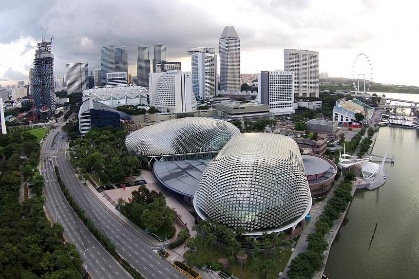 Singapore's premier performing arts centre suffered a $2.3 million deficit in its last financial year ending March 2014. -- PHOTO: NP FILE