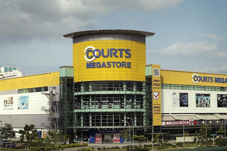 A lackluster retail environment and lower bulk sales from digital products resulted in a sharp blow to earnings at electronics and furniture retailer Courts Asia in the second quarter. -- PHOTO: ST FILE