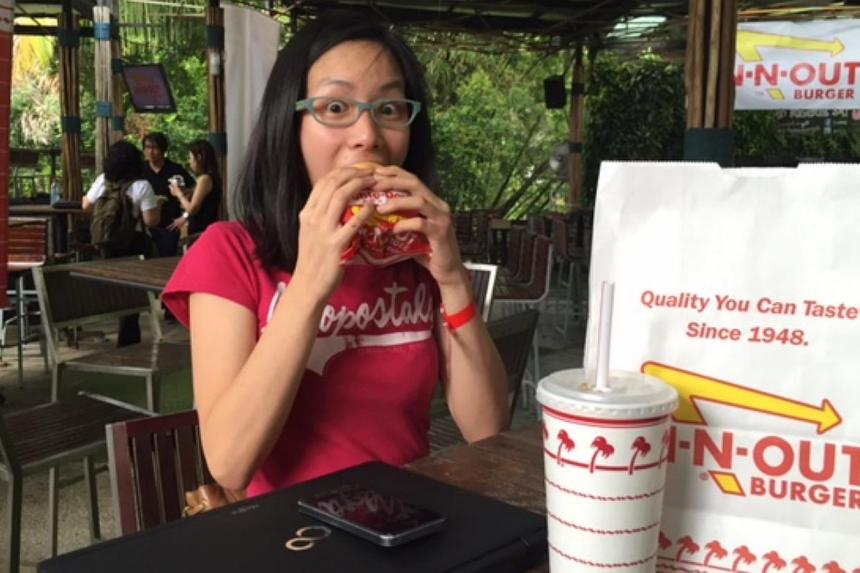 Eager fans queue for InNOut burgers at popup store hours before opening The Straits Times