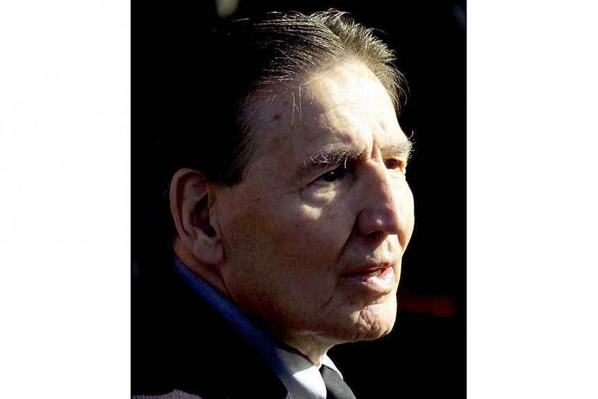 Infamous London gangster "Mad" Frankie Fraser in a 2000 file photo. Fraser, who had spent 42 years in prison, died in hospital aged 90, on Nov 26, 2014. -- PHOTO: REUTERS