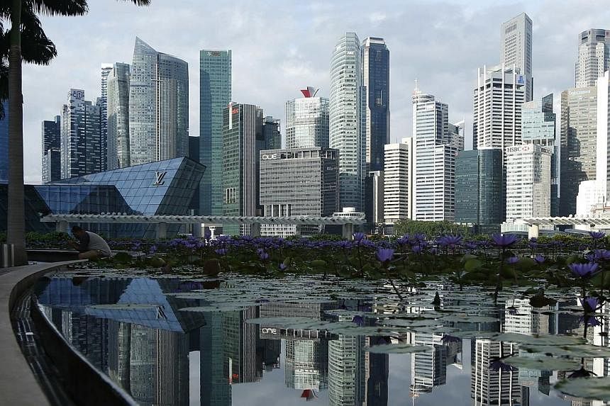 Singapore has the highest number of unpaid invoices of Asia Pacific countries with 41.5 per cent unpaid at their due date, a survey by one the world's largest credit insurers show. -- PHOTO: REUTERS&nbsp;