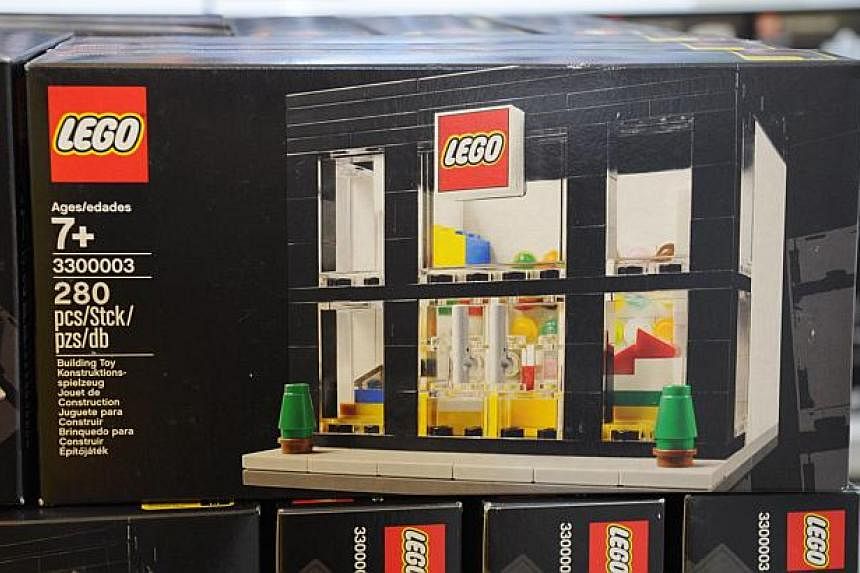 The exclusive miniature Lego Brand Retail New Store Opening (3300003) set. -- PHOTO: LEGO SINGAPORE
