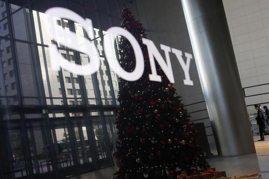 The US Federal Bureau of Investigation warned US businesses that hackers have used malicious software to launch destructive attacks in the United States, following a devastating cyber attack last week at Sony Pictures Entertainment. -- PHOTO: REUTERS