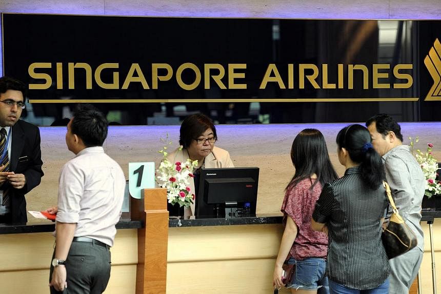 SIA has said that it will honour hundreds of business class fares mistakenly sold at economy rates. The case has raised the issue of where the law stands if items are mistakenly priced online.