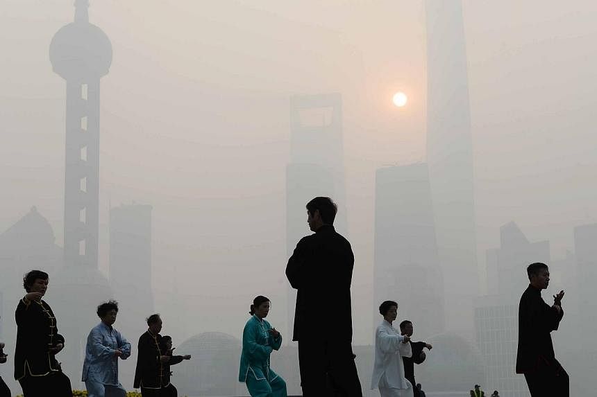 The number of carbon permits traded on China's pilot emissions market in Beijing in its first year of operations totalled 2.1 million, or just 4.5 percent of those on offer, according to exchange data released on Saturday. -- PHOTO: AFP