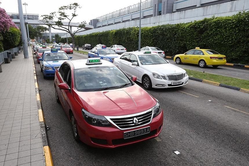 Taxi drivers will be able to upgrade their skills in customer service, safe driving and information technology (IT), with the help of a new $2.52 million training fund. -- PHOTO: ST FILE&nbsp;