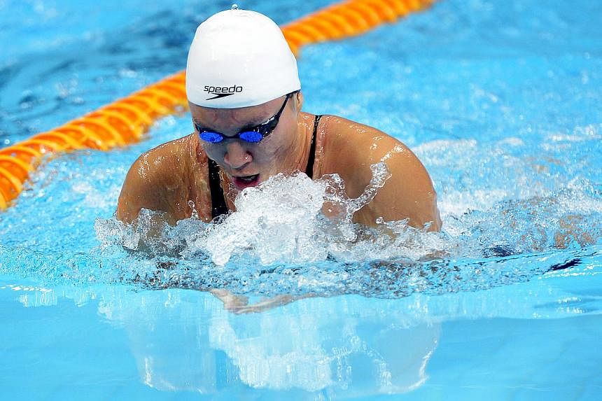 Roanne Ho in action for the women 50m breast stroke at the&nbsp;OCBC Aquatic Centre on Dec 20, 2014. -- ST PHOTO:&nbsp;DESMOND WEE