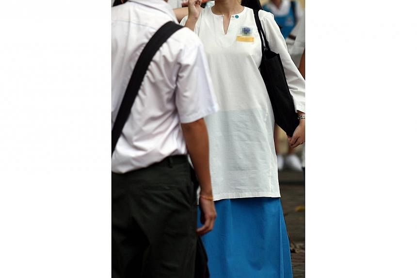 After weeks of speculation, Malaysia's Education Ministry has confirmed that students enrolling in Form Six or pre-university will be allowed to wear traditional outfits or other apparel as part of their school dress code when they begin the new term