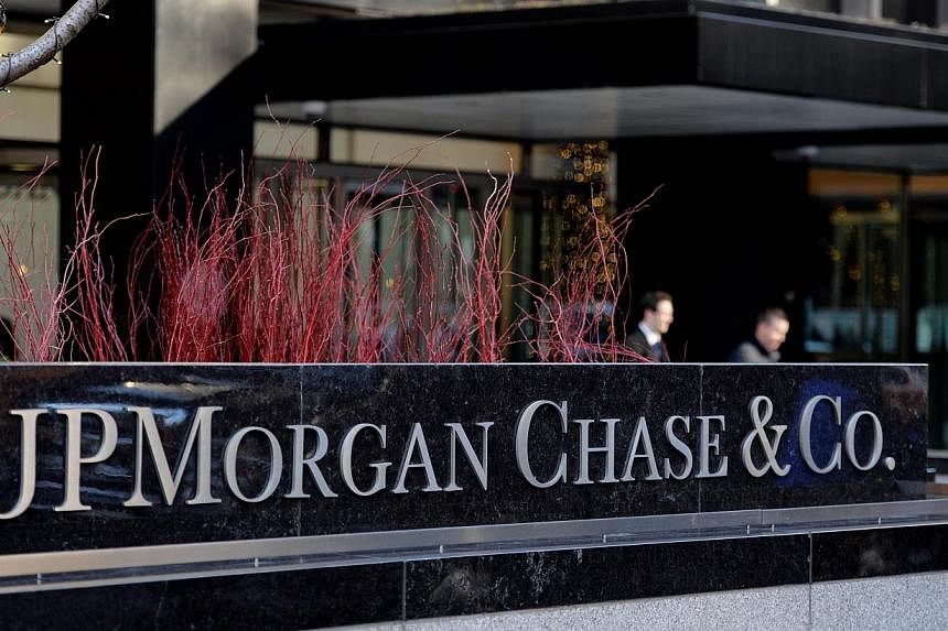 Regulators reprimanded the Singapore branch of JP Morgan Chase Bank on Wednesday, for contravening the Financial Advisers Act (FAA) and the Securities and Futures Act (SFA). -- PHOTO: AFP