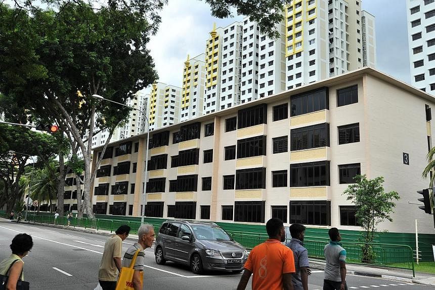 Block 3 of the Singapore Improvement Trust blocks at Tiong Bahru Road on Dec 18, 2014. -- PHOTO: LIM YAOHUI FOR THE STRAITS TIMES&nbsp;