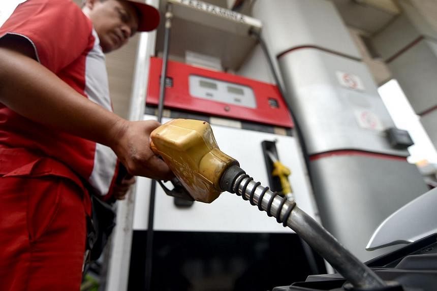 The Indonesian government will reduce its 2015 fuel subsidy costs by nearly 95 per cent, to as little as 1 per cent of total expenditures, as it ditches gasoline subsidies in one of the biggest reforms to the country's energy subsidies in decades. --