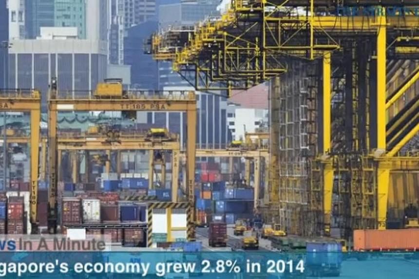 In today's The Straits Times News In A Minute video, we look at Singapore's economy growing a moderate 2.8 per cent in 2014, as productivity gains remained weak. -- PHOTO: SCREENGRAB FROM RAZORTV