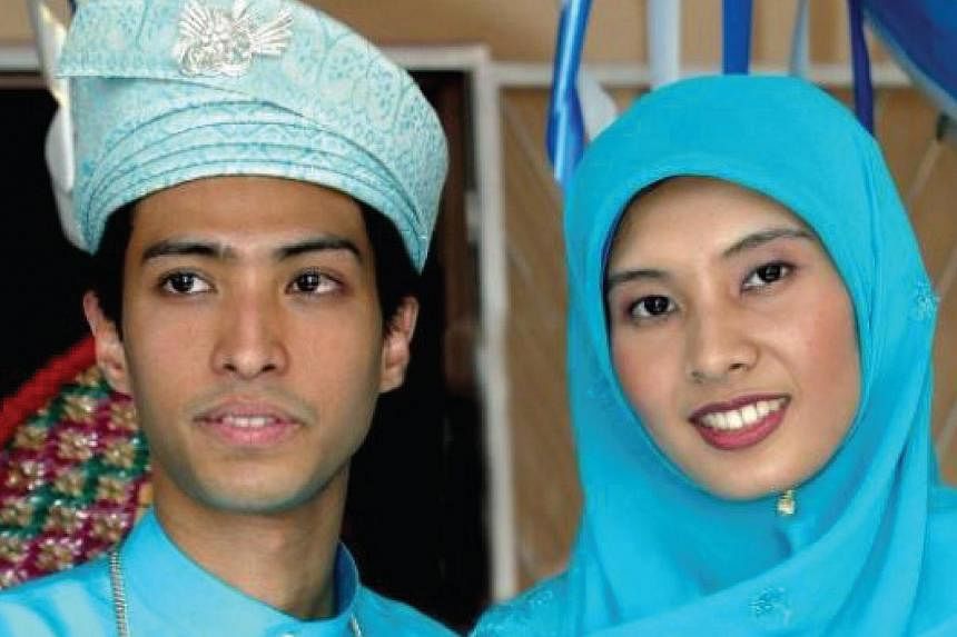 Lawmaker Nurul Izzah has finalised her divorce from her estranged businessman husband, Raja Ahmad Shahrir Iskandar. The couple were married for 10 years and have two children -- PHOTO: THE STAR/ASIA NEWS NETWORK