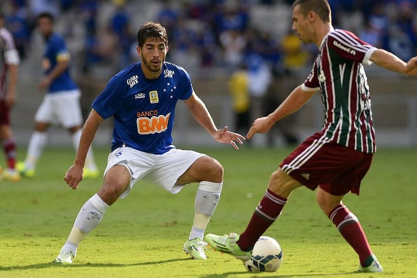 Cruzeiro have agreed to sell defensive midfielder Lucas Silva (above left) to Real Madrid, the Brazilian champions said on Thursday.&nbsp;Spanish media reported the fee would be around €15 million (S$23 million). -- PHOTO:&nbsp;AFP&nbsp;