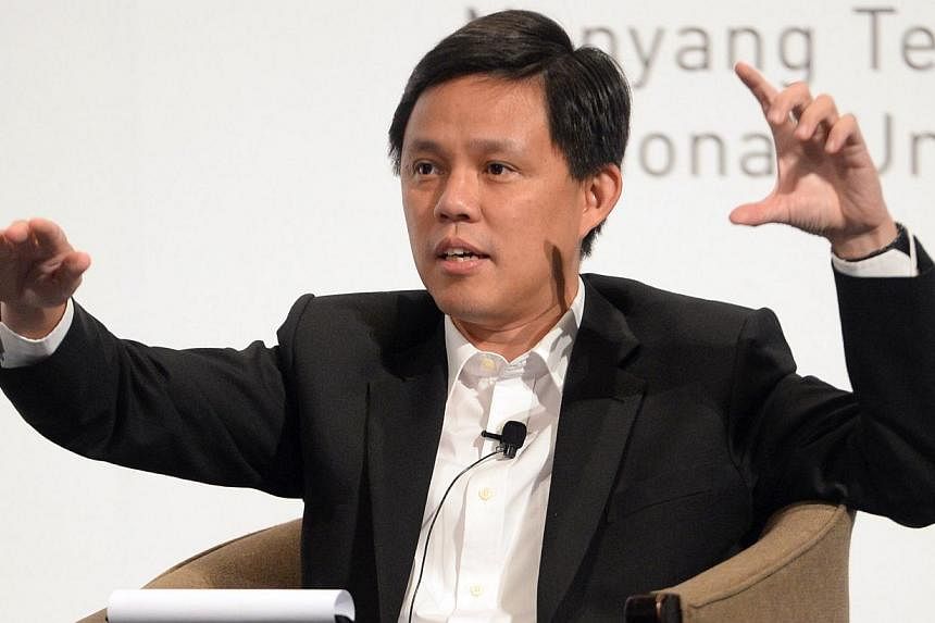 New labour chief Chan Chun Sing during a dialogue session at the annual Institute of Policy Studies Perspectives Conference at the Fairmont Ballroom, Raffles City Convention Centre on Jan 26, 2015.&nbsp;-- ST PHOTO:&nbsp;DESMOND FOO