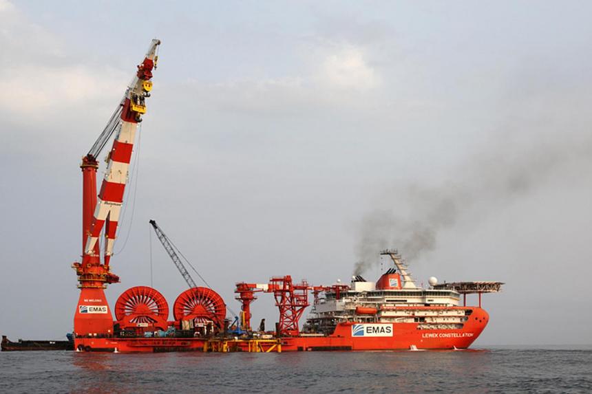 Singapore oilfield service firms struggle to refinance debt as oil