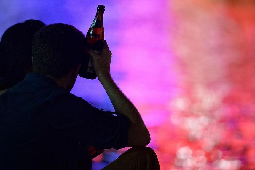 In Singapore last year, there were 115 cases of serious hurt which were related to drinking. PHOTO: ST FILE&nbsp;
