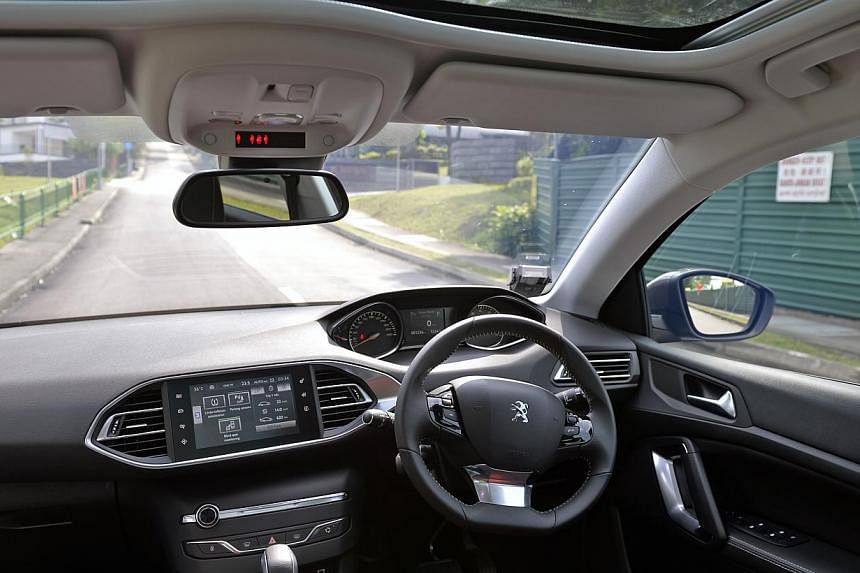 The Peugeot 308 Allure is a lively hatch that is refined and boasts premium features.