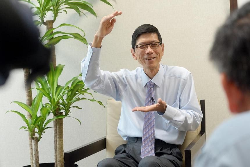 A small group interview with CPF Advisory Panel chairman Tan Chorh Chuan, who is also NUS president. The panel reviewing the Central Provident Fund (CPF) is expected to push for people to be allowed to make lump sum withdrawals from the retirement fu