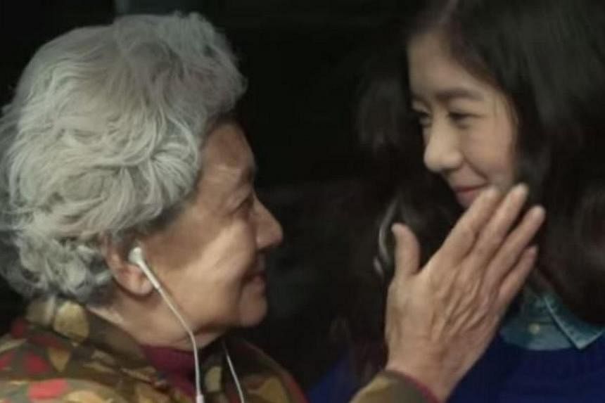TV host Quan Yifeng's 16-year-old daughter Eleanor Lee starring in Apple China's commercial. -- PHOTO: SCREENGRAB FROM YOUTUBE