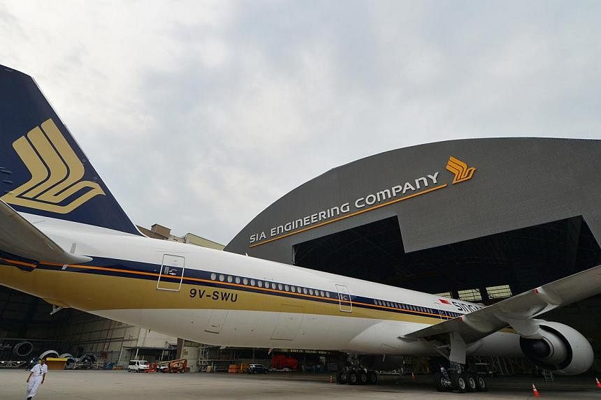 Aircraft maintenance and repair company SIA Engineering saw third quarter net profit plunge 23.5 per cent, partly due to a decline in airframe and component overhaul work. -- ST PHOTO: ALPHONSUS CHERN