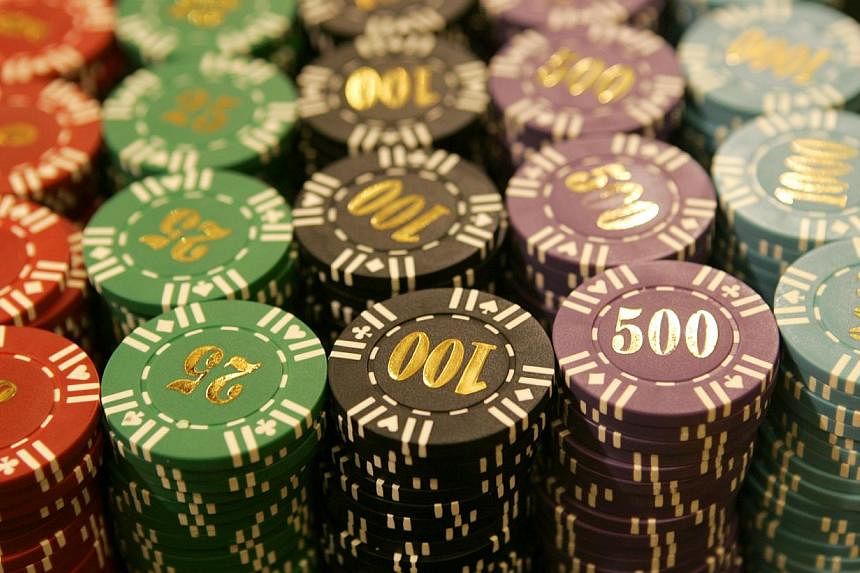 Five years after casinos set up shop here, the proportion of problem gamblers has plunged to a 10-year low of 0.7 per cent of the population, a biennial national gambling survey has found.&nbsp;-- PHOTO: ST FILE&nbsp;