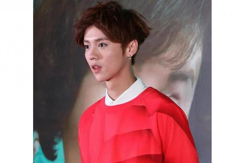 SM Entertainment sues Luhan of K-pop band EXO and suit against member Kris  to follow | The Straits Times