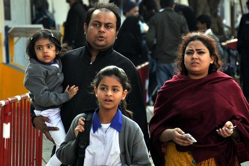 Thousands of Afghan families are fleeing Pakistan to escape harassment after a deadly Taleban attack on a school in Peshawar in December, the head of the International Organisation for Migration (IOM) in Afghanistan said on Saturday. -- PHOTO: EPA