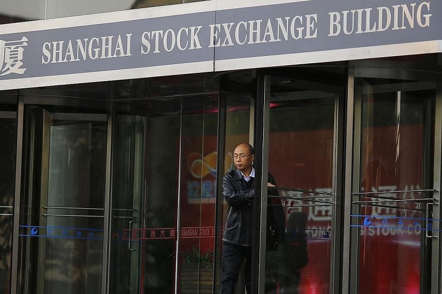 China launched its first stock options on the Shanghai Stock Exchange on Monday, Feb 9, 2015, offering investors a new hedging tool for trading index heavyweights, which regulators long have hoped to boost. -- PHOTO: REUTERS