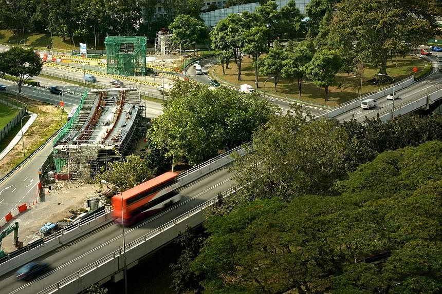 The $29 million project to widen Braddell Road will be delayed by a year, said the Land Transport Authority (LTA), which is looking for a new contractor to finish the works. -- ST PHOTO:&nbsp;KUA CHEE SIONG
