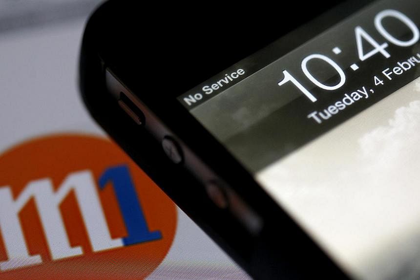 M1 did the best it could to restore mobile services during two recent outages, Communications and Information Minister Yaacob Ibrahim said in Parliament on Thursday. -- ST PHOTO: YEN MENG JIIN
