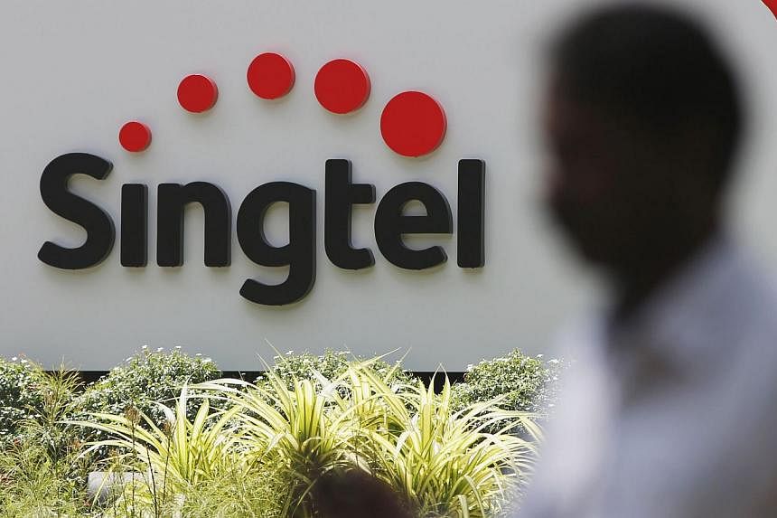 Singtel is in the lead in covering most of the island with 4G signals, followed by M1 and StarHub, according to the first official study on 4G coverage by the industry regulator.&nbsp;-- PHOTO: REUTERS