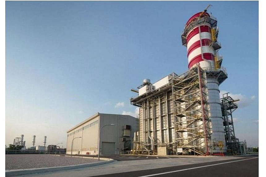 Sembcorp’s new co-generation plant on Jurong Island.&nbsp;Sembcorp Industries (Sembcorp) reported on Tuesday a 7.5 per cent year-on-year rise in net profit for its fourth quarter to $240.6 million, despite a 10.4 per cent drop in turnover to $2.66 