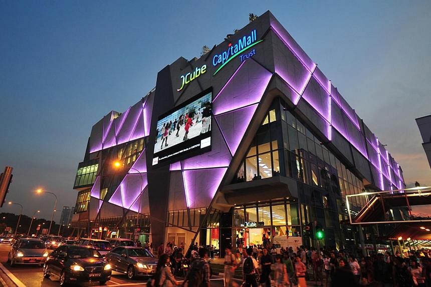 JCube shopping mall at Jurong East, developed by CapitaLand. The mainboard-listed company announced on Tuesday a 187 per cent jump in fourth-quarter profit, thanks to higher revaluation gains from investment properties and lower portfolio losses. -- 