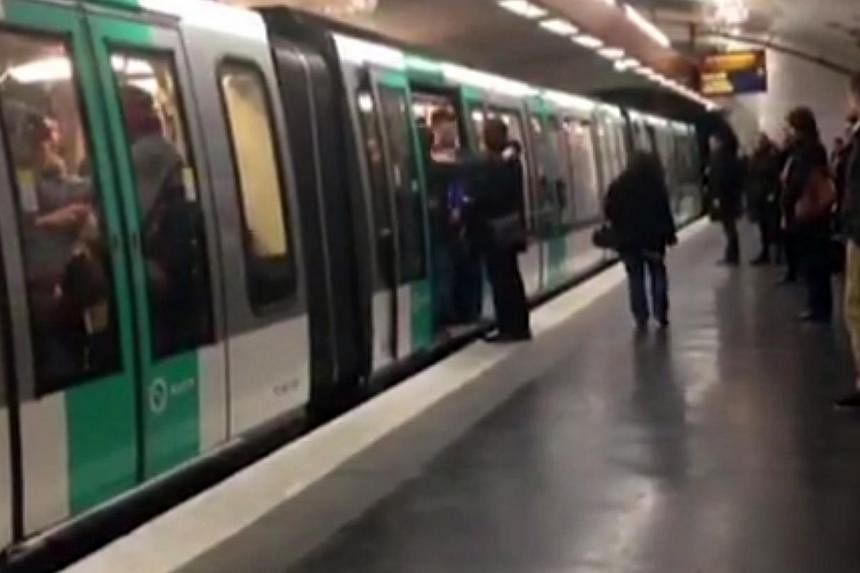 The UN human rights office on Friday strongly condemned the racism of a group of Chelsea footbal fans toward a black French man on the Paris metro. -- PHOTO:&nbsp;SCREENGRAB/YOUTUBE