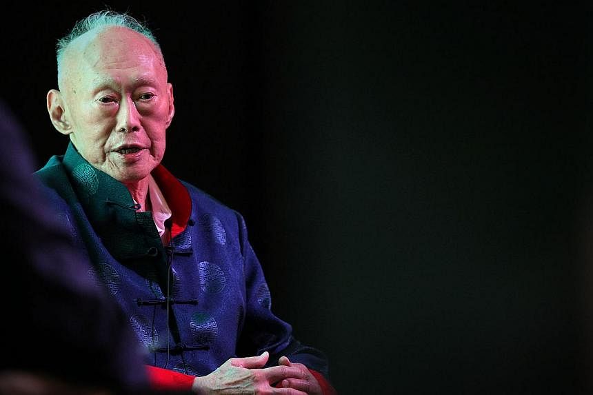 Former prime minister Lee Kuan Yew's condition has improved slightly, according to a statement from the Prime Minister's Office (PMO) on Saturday. -- ST PHOTO: NEO XIAOBIN
