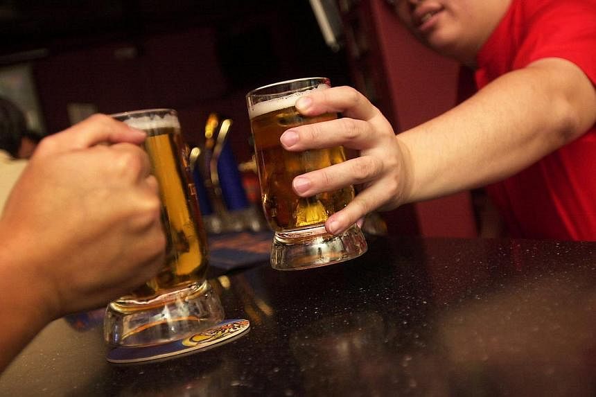 The National Addictions Management Service (NAMS) deals with 10 to 15 cases of problem drinking among youth aged 19 or below each year. -- PHOTO: THE NEW PAPER&nbsp;