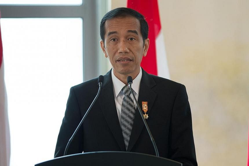 Indonesian President Joko Widodo said on Monday, March 2, 2015, that the fall in consumer prices signalled that there was room for another interest rate cut, but the decision was up to the central bank. -- PHOTO: AFP