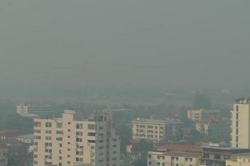 Haze is an annual problem in northern Thailand, as farmers practise open burning. During this period, many residents suffer breathing ailments and the Doi Suthep mountain disappears from view.