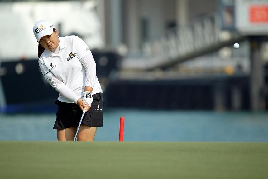 Former world No. 1s Tseng Ya-ni and Park In Bee fired matching six-under 66s on Thursday to share the opening-round lead at the HSBC Women's Champions. -- ST FILE PHOTO&nbsp;
