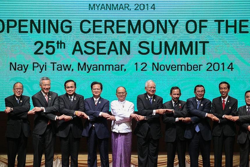 Asean leaders at the 25th Asean Summit in Naypyitaw, Myanmar, on Nov 12, 2014. (From left) Philippine President Benigno Aquino, Singapore Prime Minister Lee Hsien Loong, Thai Prime Minister Prayuth Chan-ocha, Vietnamese Prime Minister Nguyen Tan Dung