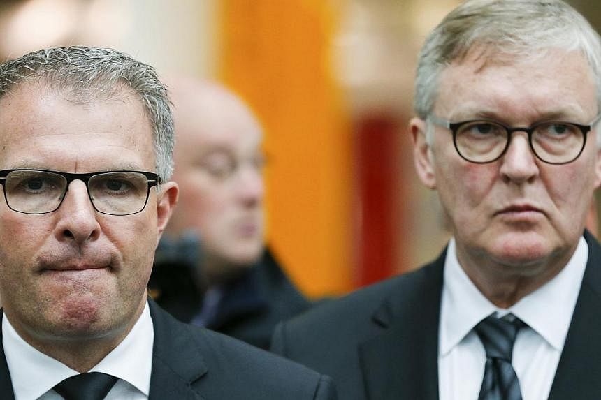 Chief executives Carsten Spohr (left), of Lufthansa, and Thomas Winkelmann (right), of Germanwings, speak to the media in Cologne Bonn airport March 25, 2015.&nbsp;The chief executives of Lufthansa and Germanwings will on Wednesday travel to the area
