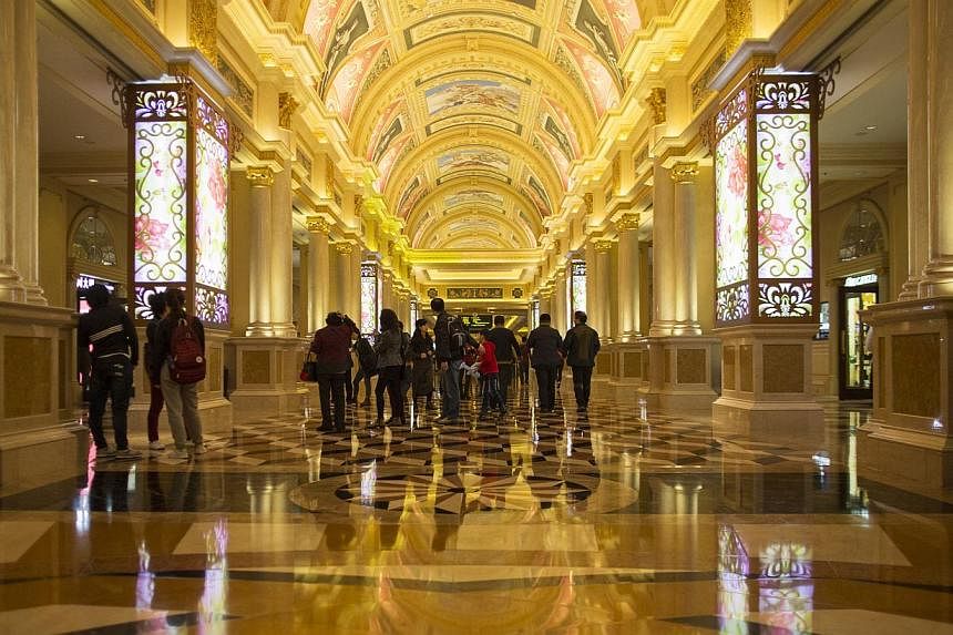 Singapore resort keeps Las Vegas Sands afloat as Macau continues to crater  - The Nevada Independent
