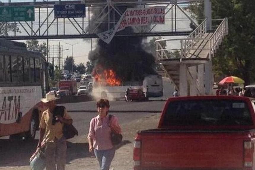 A photo of the unrest in&nbsp;Guadalajara posted on social media.&nbsp;More than a dozen vehicles were set on fire on Friday across Guadalajara, Mexico's second-biggest city, while a drug gang and authorities clashed in another part of Jalisco state.