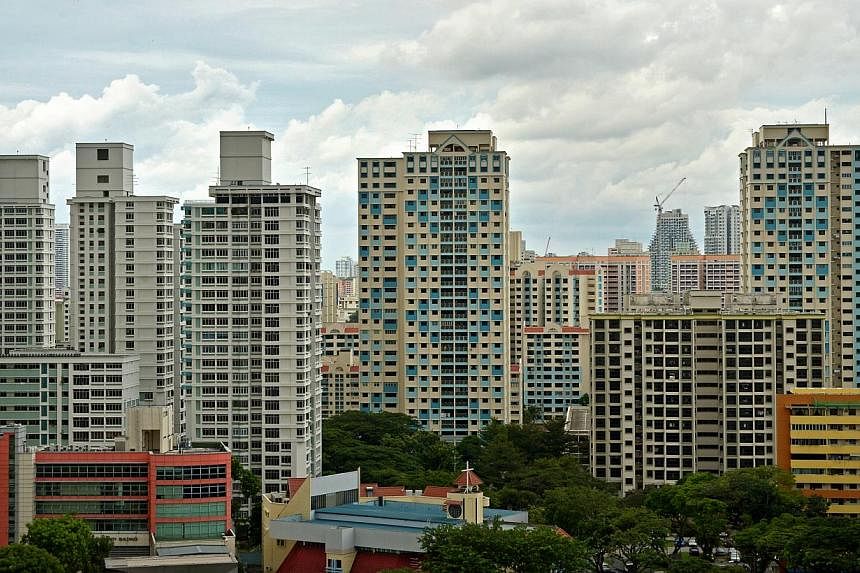 Housing Board resale prices edged up in April on the back of the highest transaction volume in two years, bucking the downward trend, according to SRX Property flash figures on Thursday. -- ST PHOTO: KUA CHEE SIONG