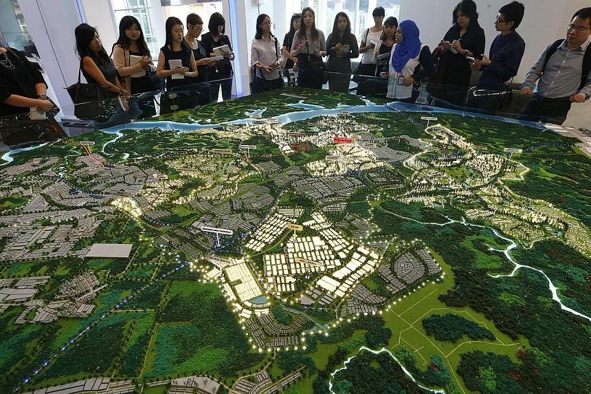 There are 336,000 new private residential units in the pipeline in the Iskandar development zone of southern Johor in Malaysia, more than the total number of private homes in Singapore. -- ST PHOTO:&nbsp;KEVIN LIM